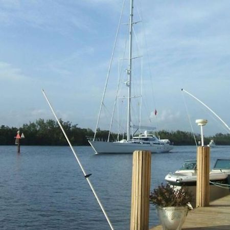 شقة Steps From The Beach Right On The Waterfront هوليوود المظهر الخارجي الصورة