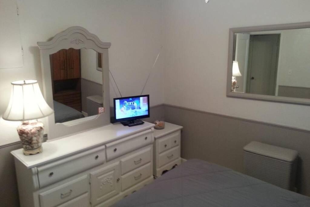 شقة Steps From The Beach Right On The Waterfront هوليوود المظهر الخارجي الصورة
